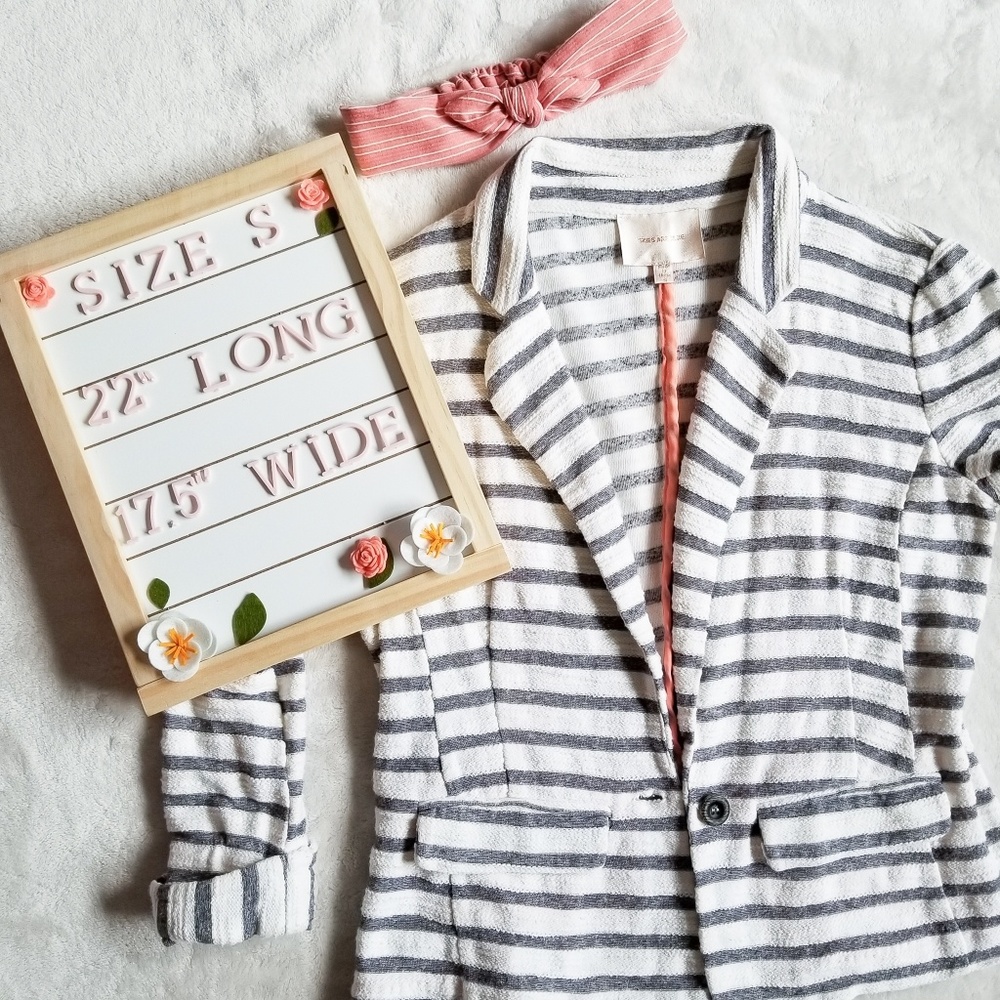 Skies Are Blue Striped Fitted Blazer